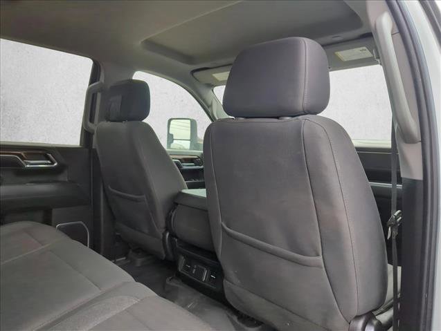 Used 2024 Chevrolet Silverado 2500 LT image 16