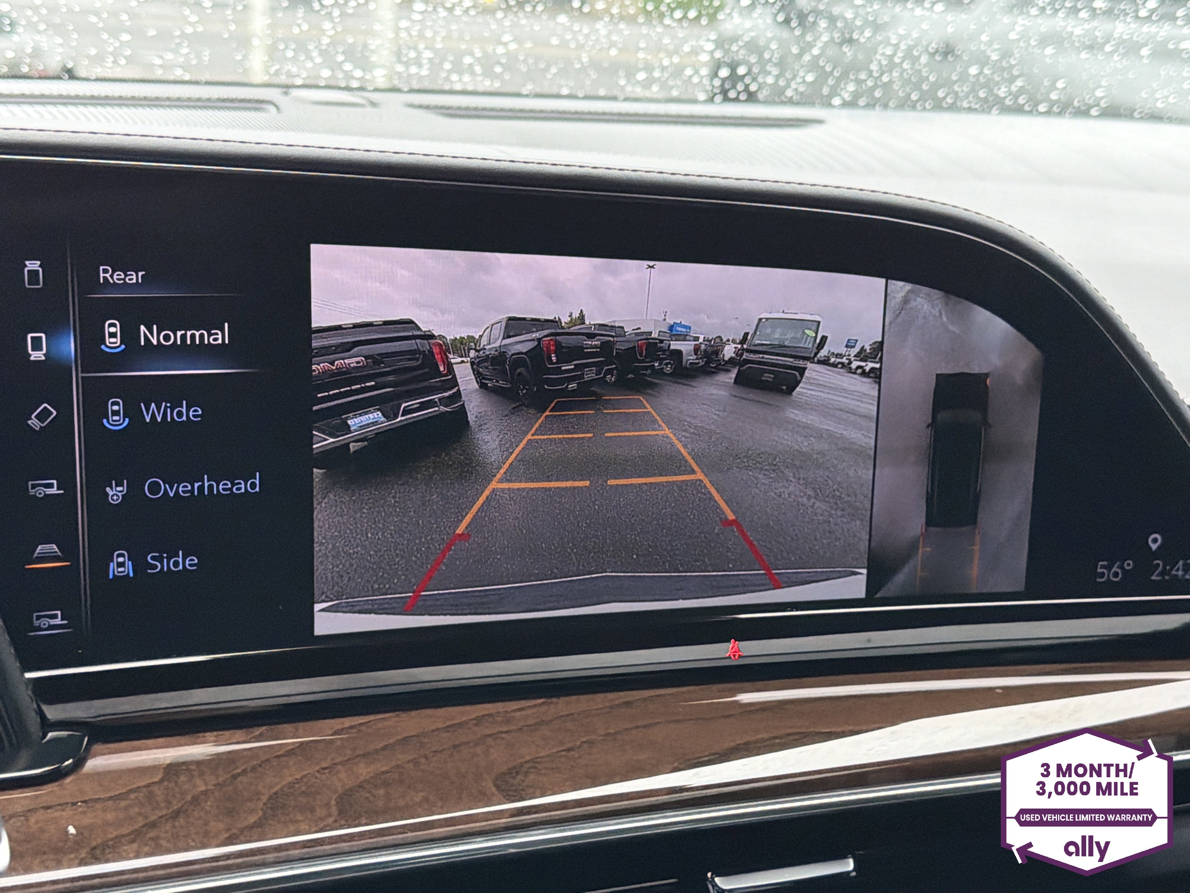 Used 2021 Cadillac Escalade ESV Sport Platinum w/ Heavy-Duty Trailer Package image 24