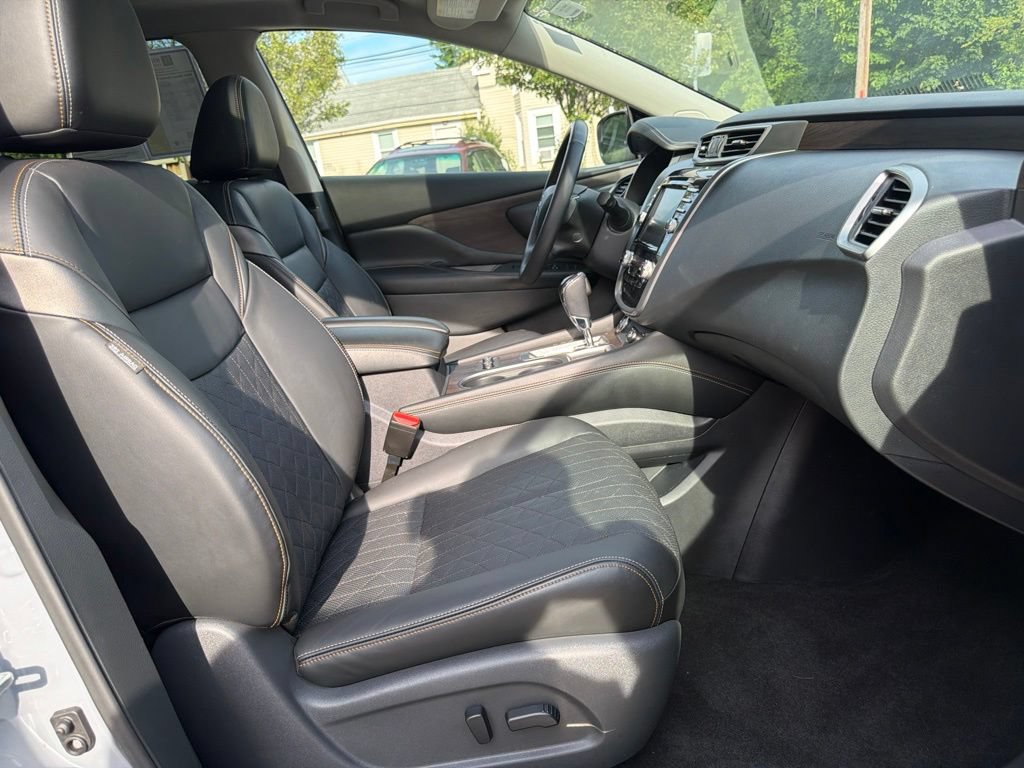 Used 2024 Nissan Murano Platinum w/ Cargo Package AWD/4WD image 32