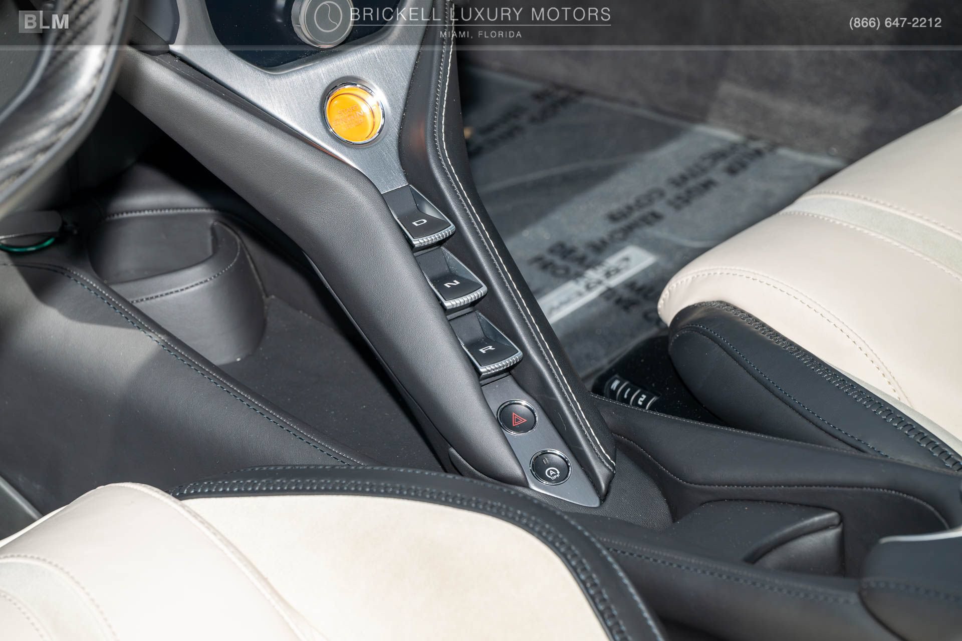 Used 2025 McLaren 750S RWD image 25