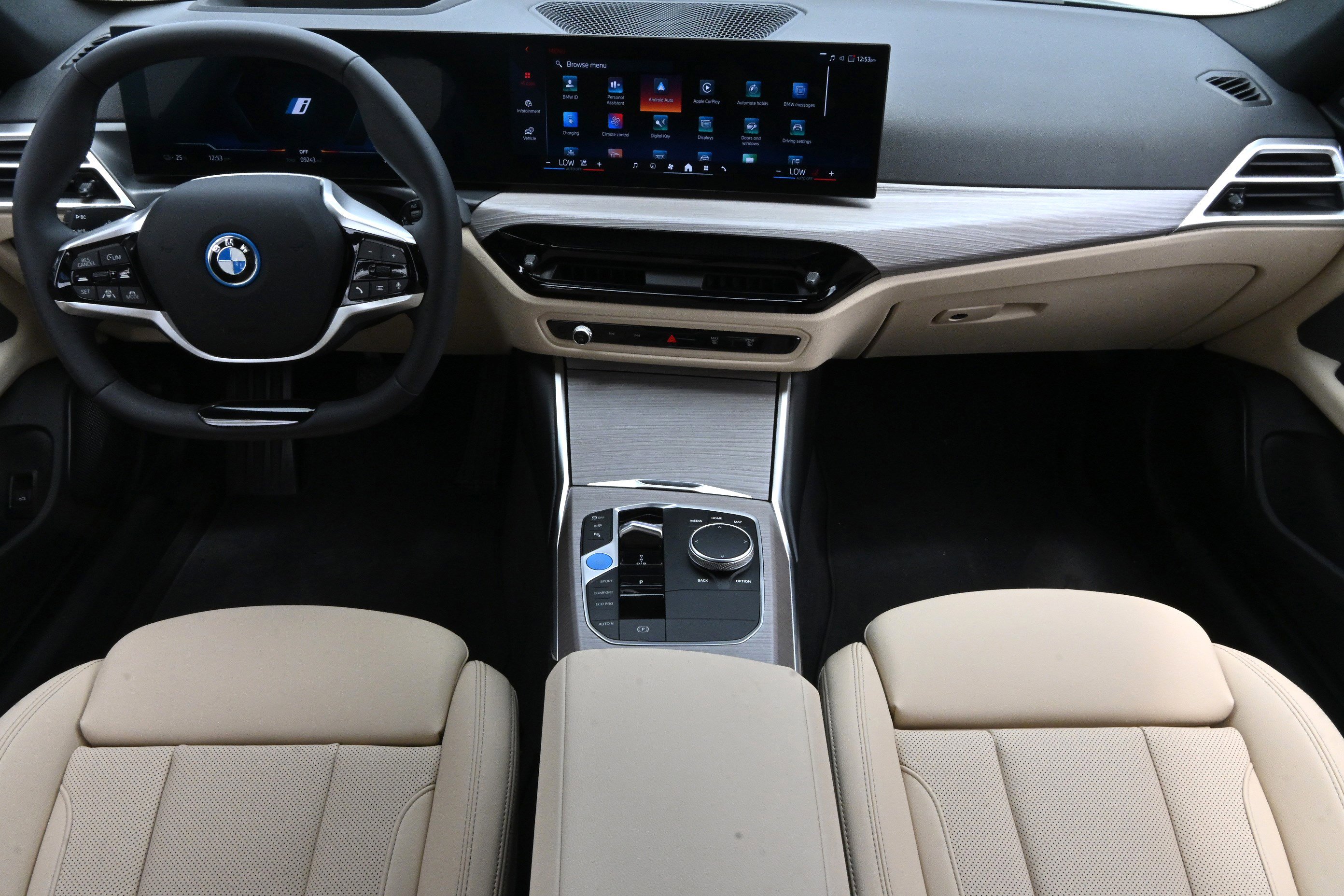 Certified 2026 BMW i4 xDrive40i w/ Premium Package AWD/4WD image 15