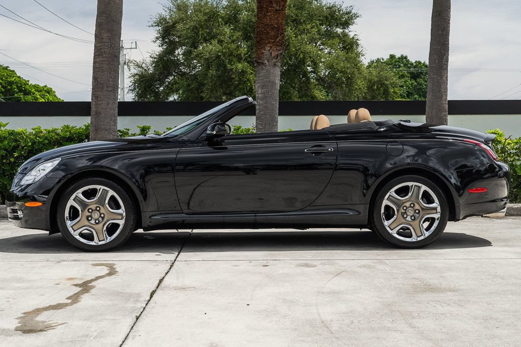 Used 2006 Lexus SC 430 Convertible w/ Preferred Accessory Pkg RWD image 6