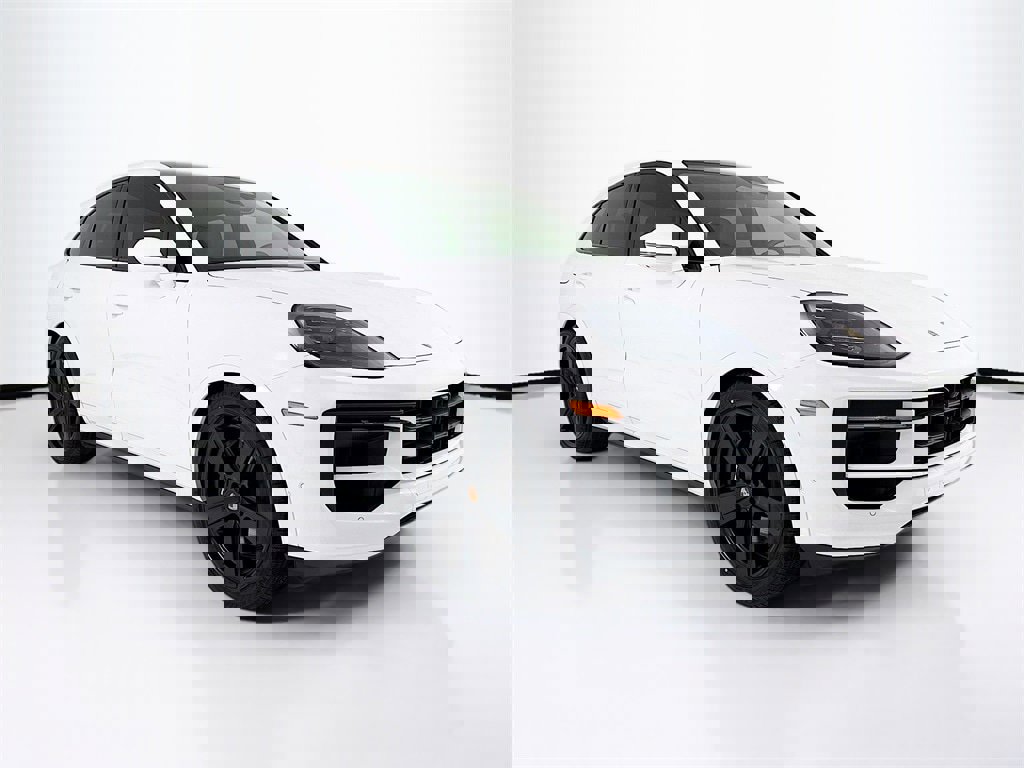 New 2026 Porsche Cayenne Coupe image 7