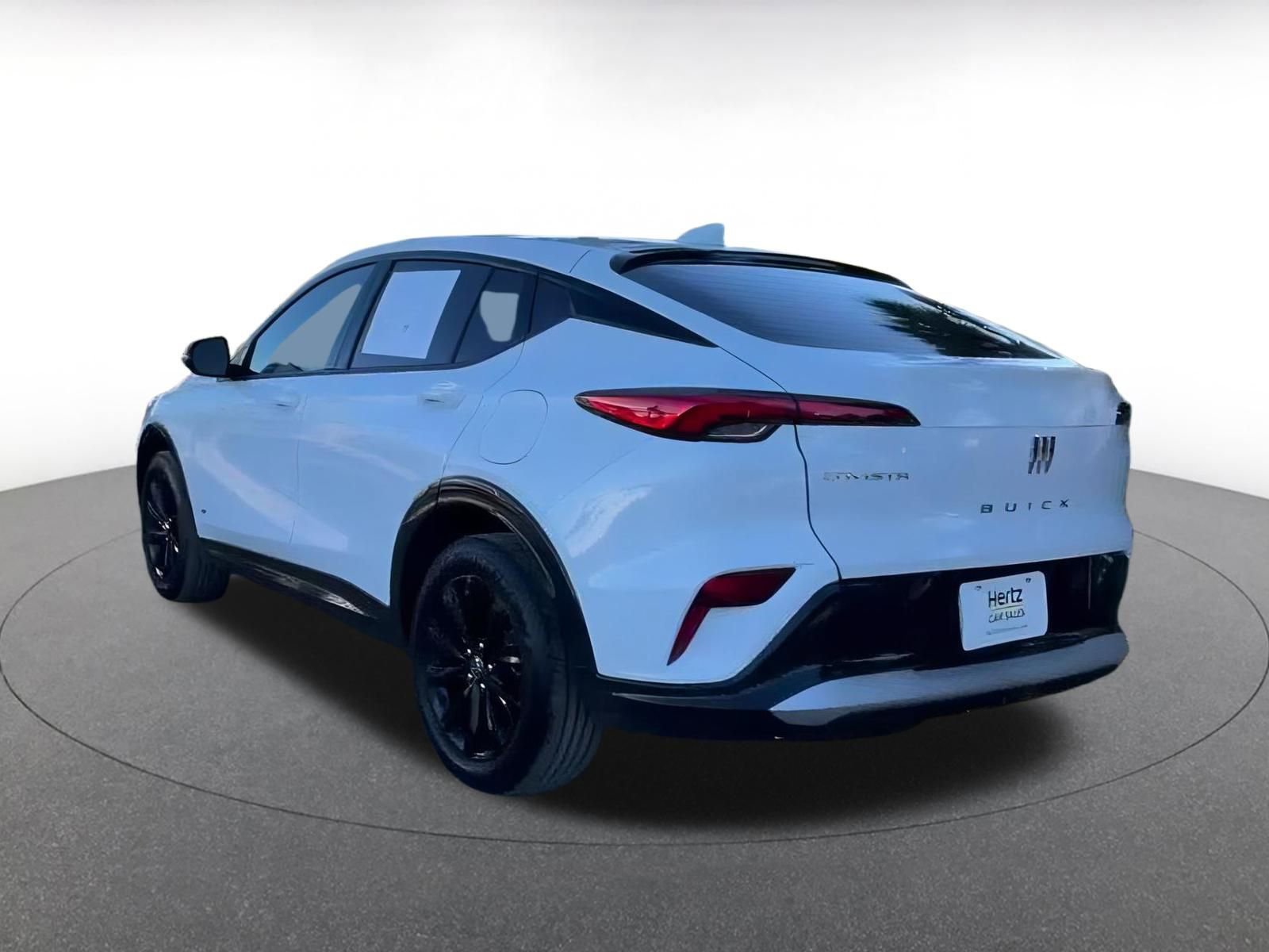 Used 2025 Buick Envista Sport Touring image 11