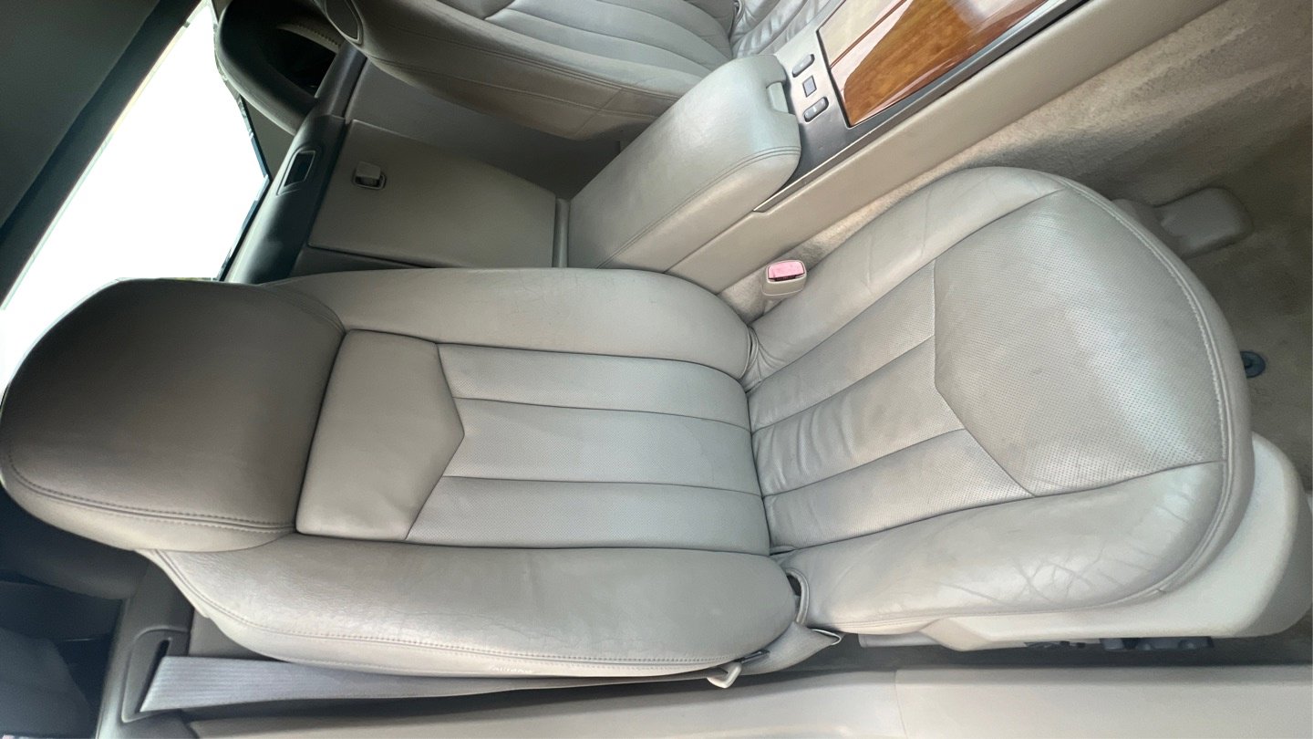 Used 2005 Cadillac XLR RWD image 15