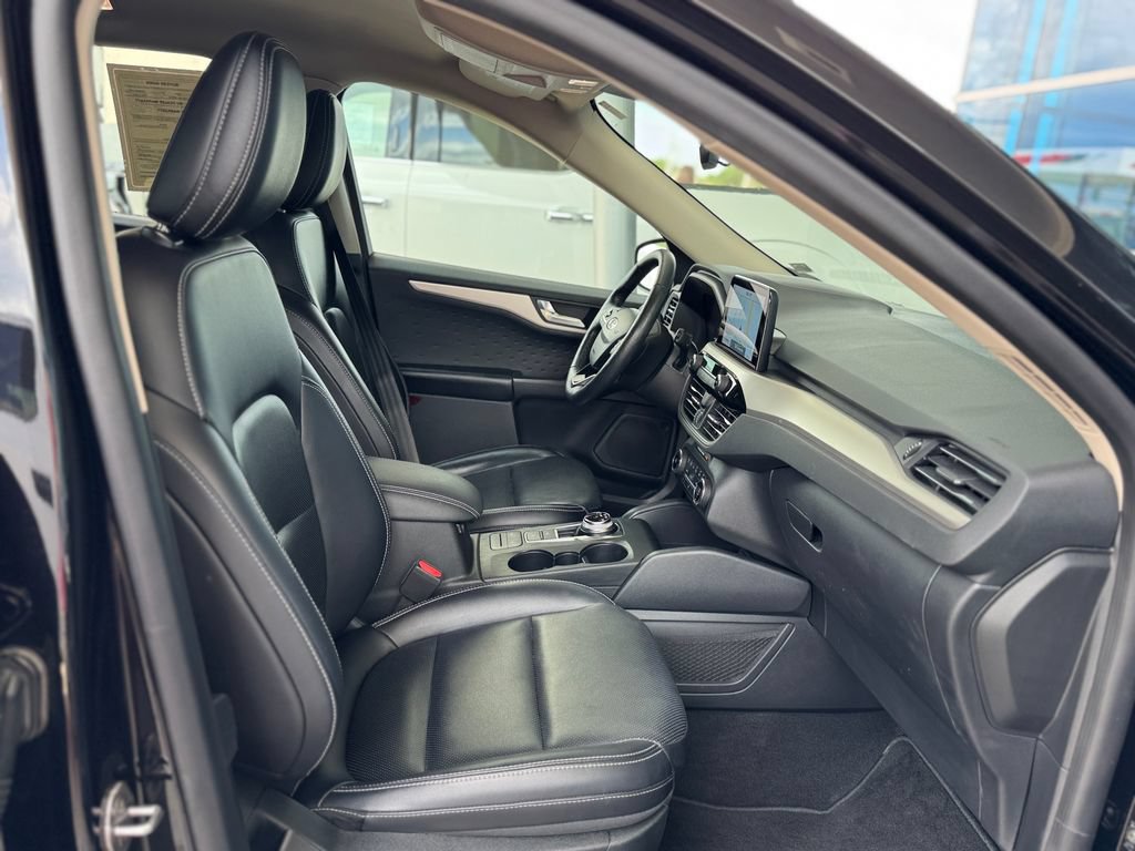 Used 2020 Ford Escape SEL FWD image 28