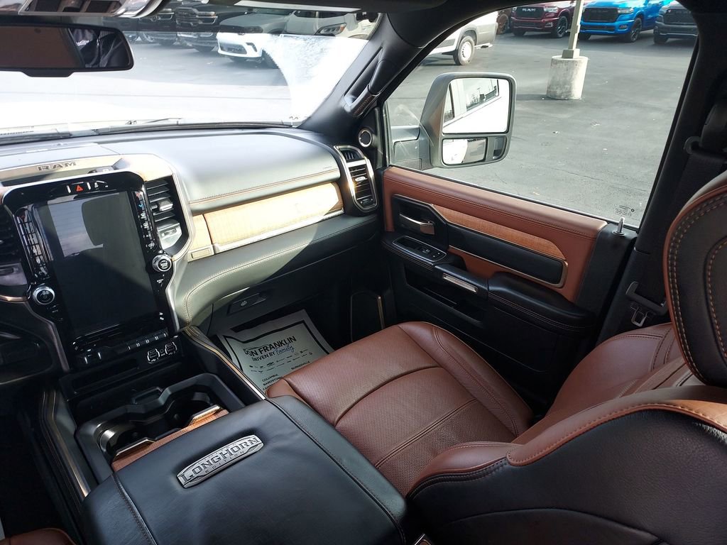 Used 2024 RAM 2500 Limited image 11