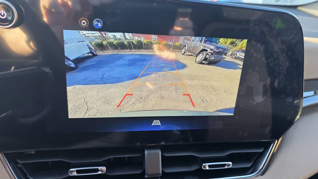 New 2026 Chevrolet Equinox ACTIV w/ Convenience Package III image 24