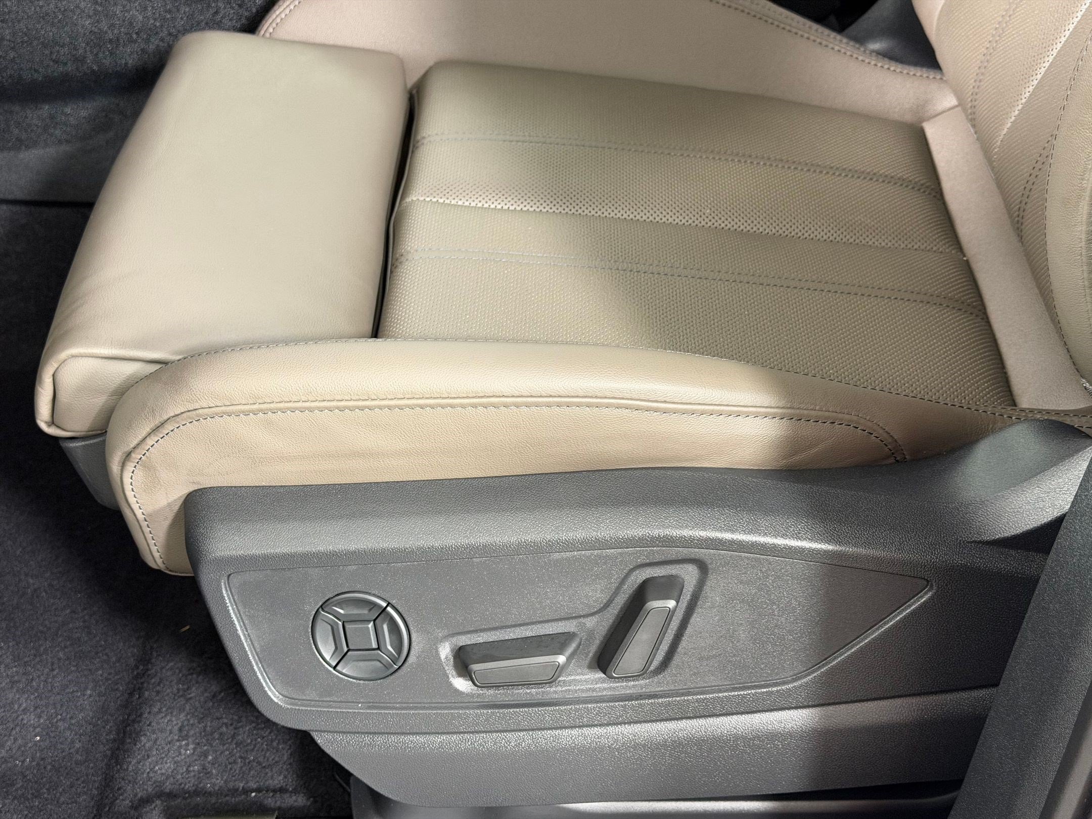 New 2026 Audi Q5 Premium AWD/4WD image 15