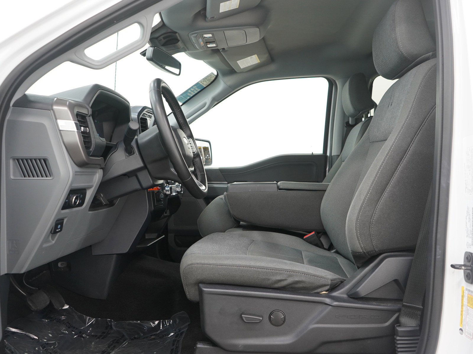 Used 2024 Ford F150 XLT w/ Tow/Haul Package image 23