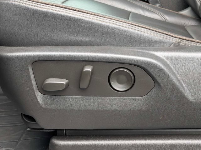 Used 2022 Chevrolet Tahoe High Country AWD/4WD image 21