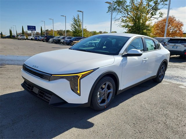 New 2025 Kia K4 LXS image 7