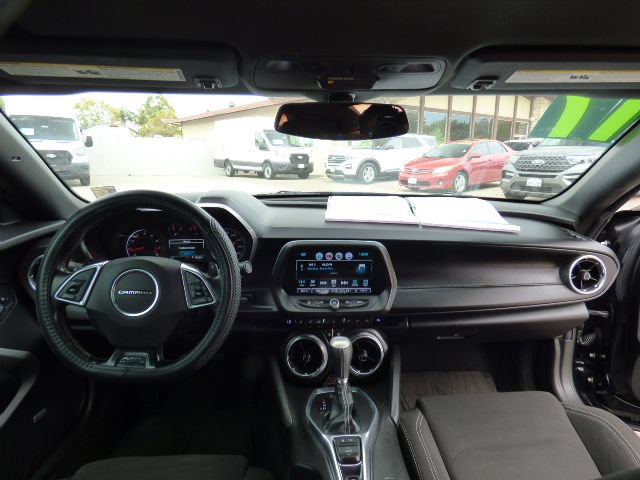 Used 2017 Chevrolet Camaro LT w/ Technology Package RWD image 15