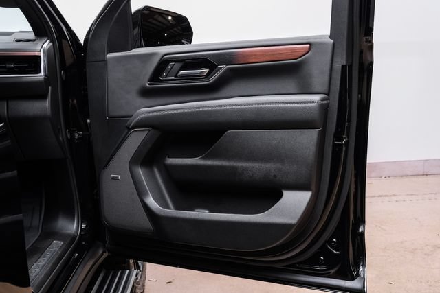 Used 2026 GMC Yukon Denali w/ Sun & Power Step Package AWD/4WD image 75