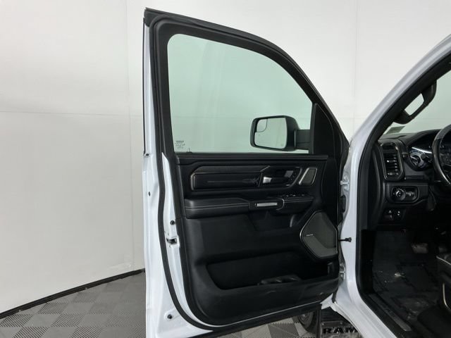 Used 2021 RAM 1500 Limited AWD/4WD image 12