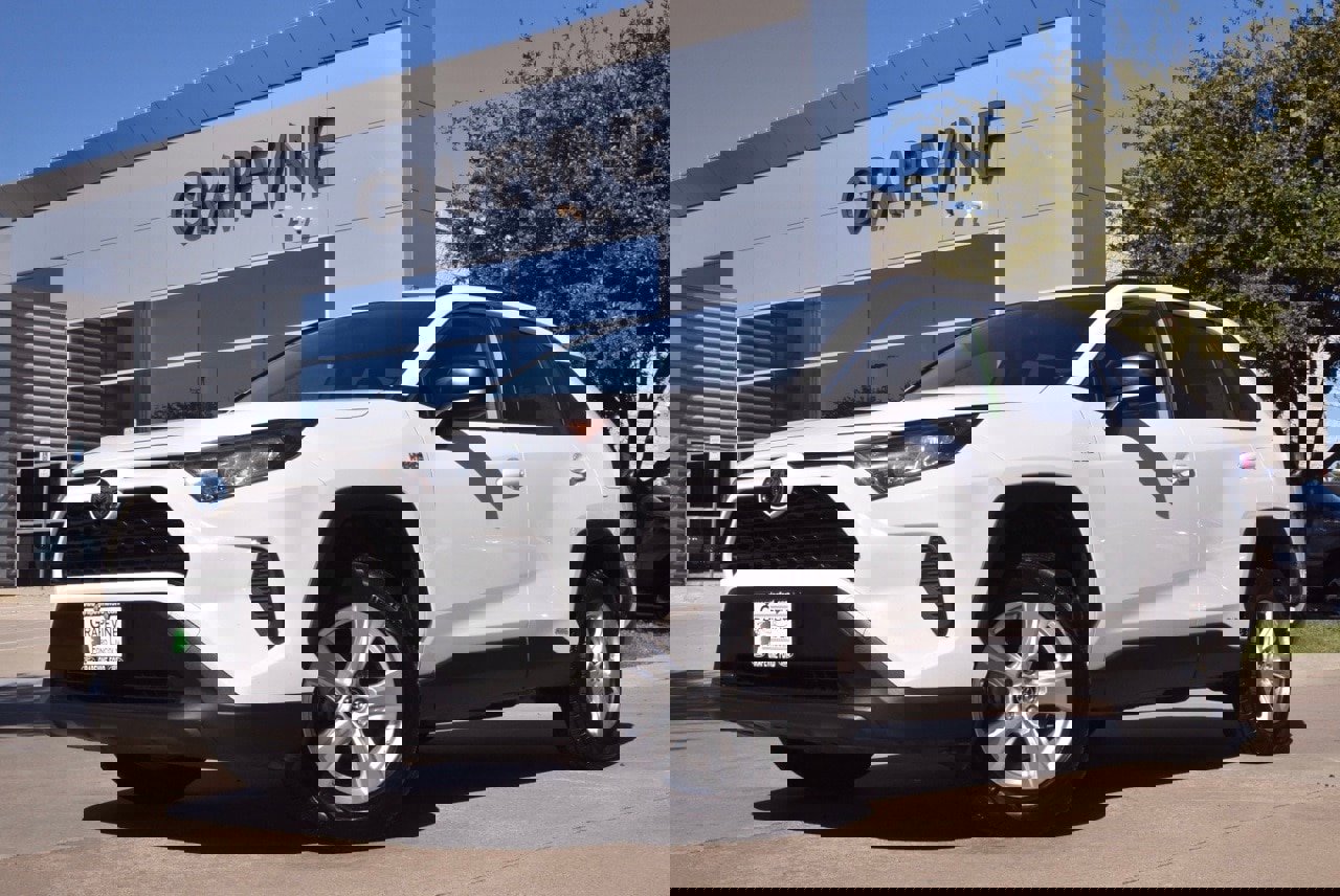 Used 2019 Toyota RAV4 LE