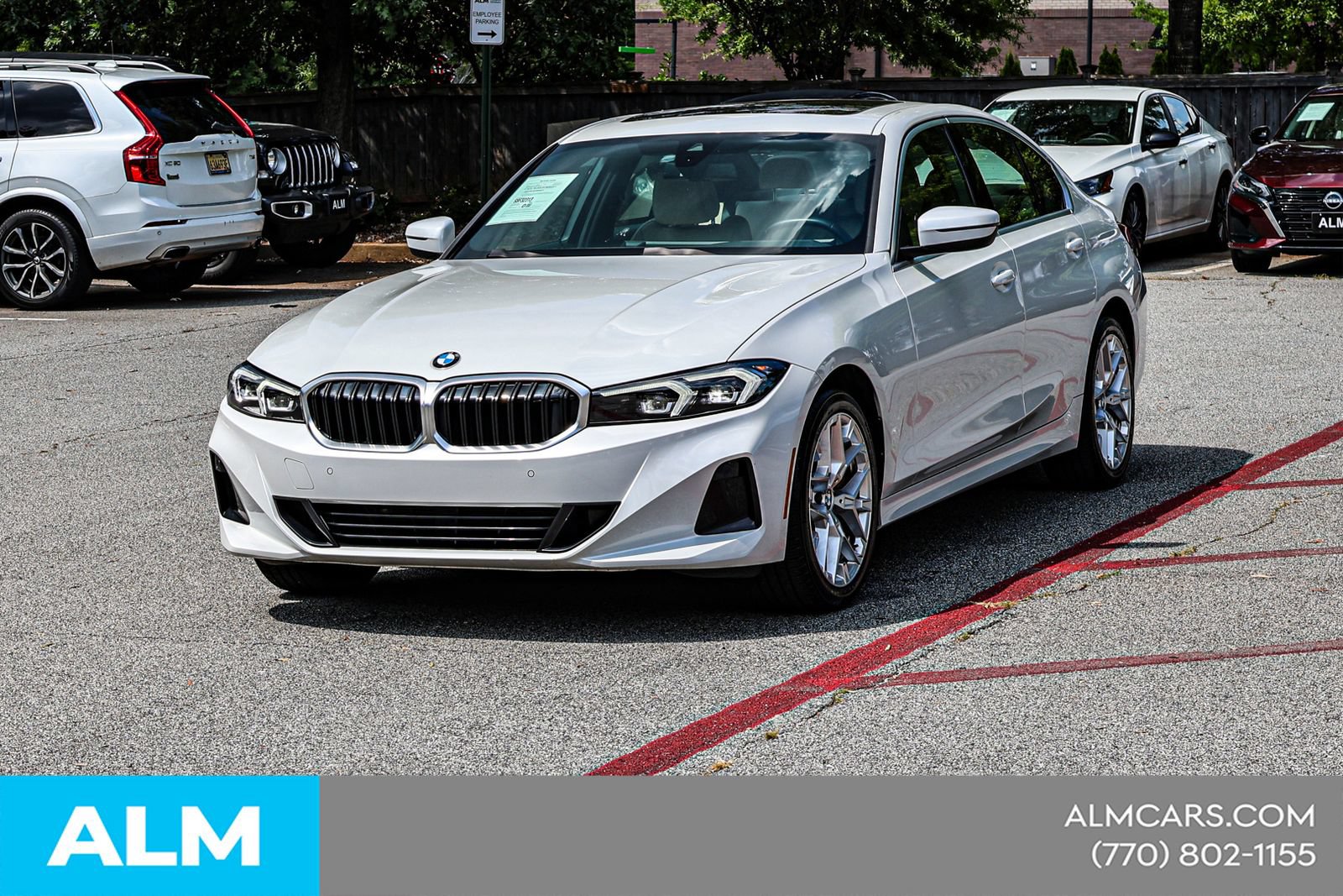 Used 2025 BMW 330i Sedan w/ Convenience Package RWD image 3