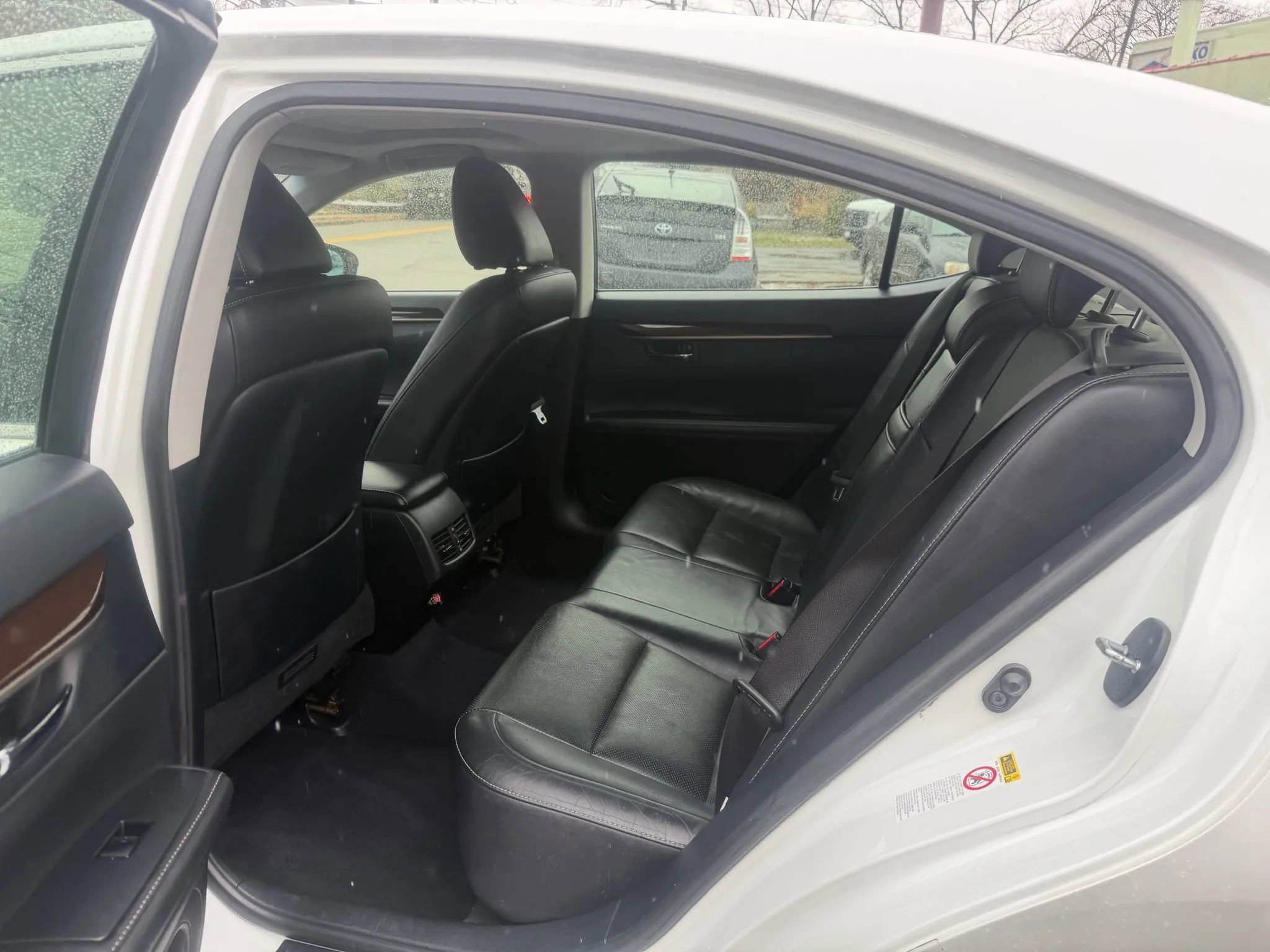 Used 2013 Lexus ES 350 w/ Luxury Pkg image 14