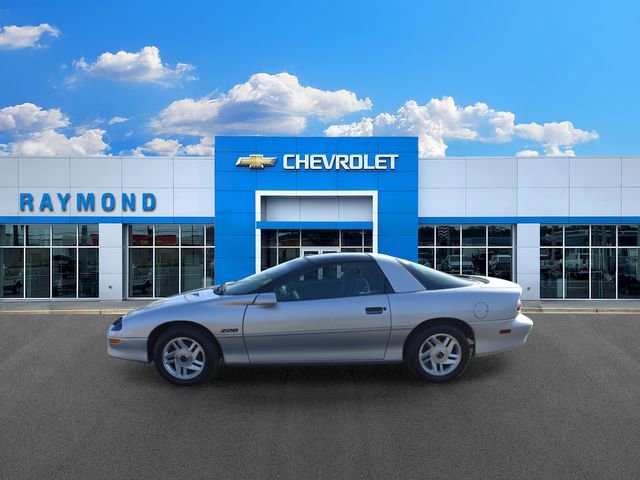 Used 1996 Chevrolet Camaro Z28 RWD image 6