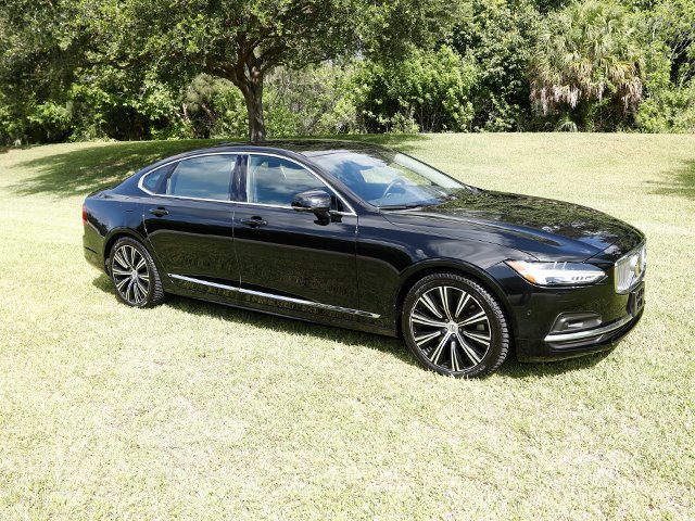 Used 2024 Volvo S90 B6 Plus AWD/4WD image 6