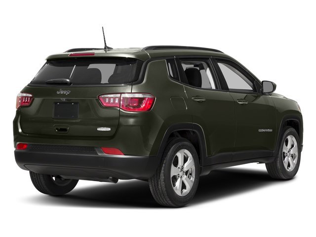 Used 2017 Jeep Compass Latitude w/ Popular Equipment Group FWD image 2