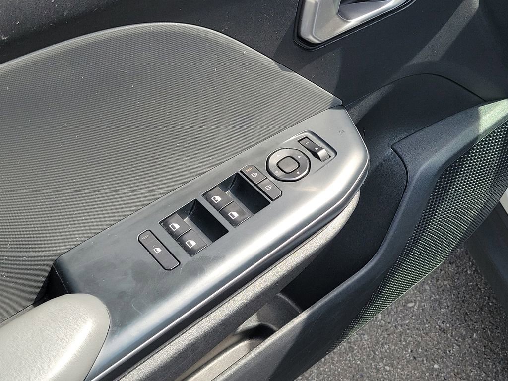 Used 2025 Kia K4 LXS FWD image 20