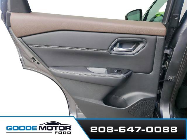 Used 2023 Nissan Rogue SL image 23