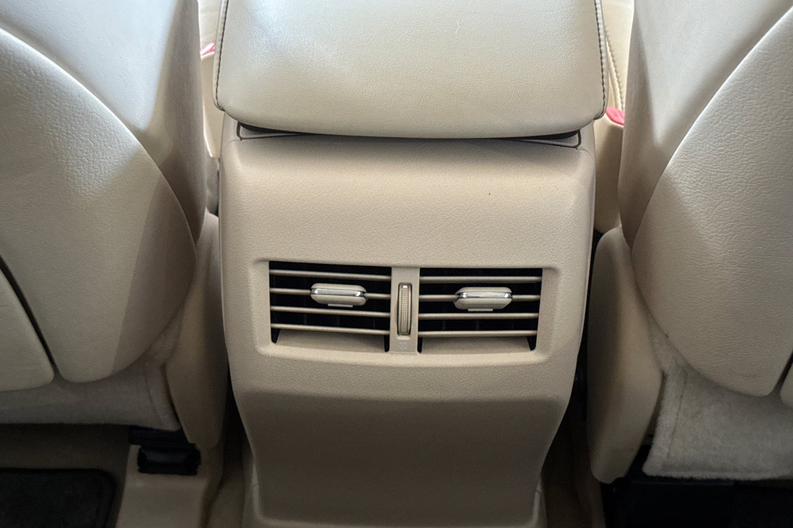 Used 2013 Lexus RX 350 AWD w/ Navigation Pkg image 16
