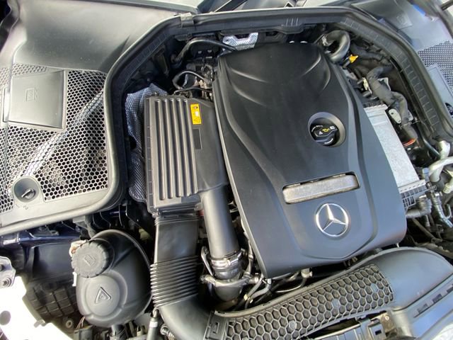 Used 2018 Mercedes-Benz C 300 4MATIC Sedan image 29
