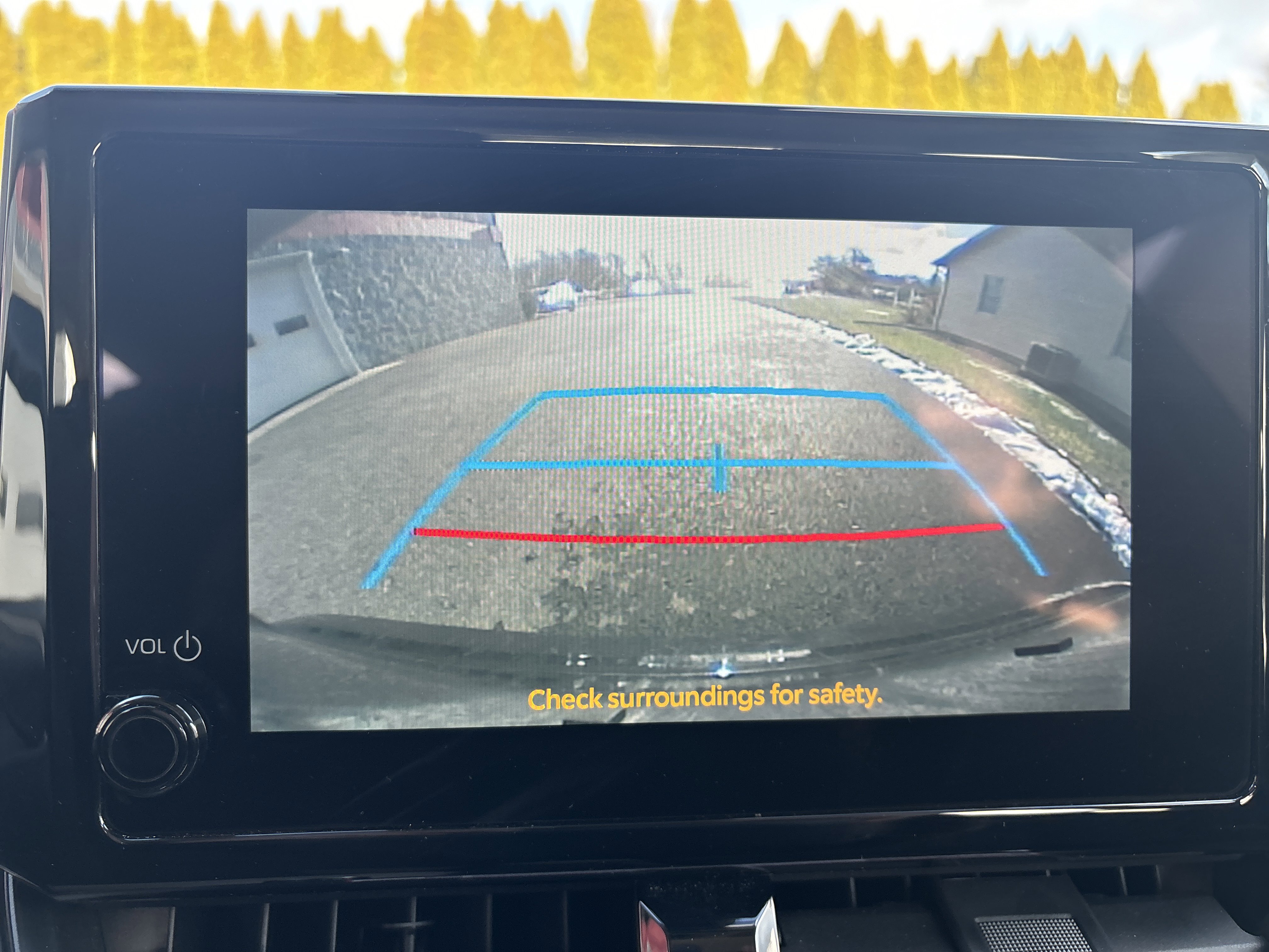 Used 2025 Toyota Corolla LE image 27