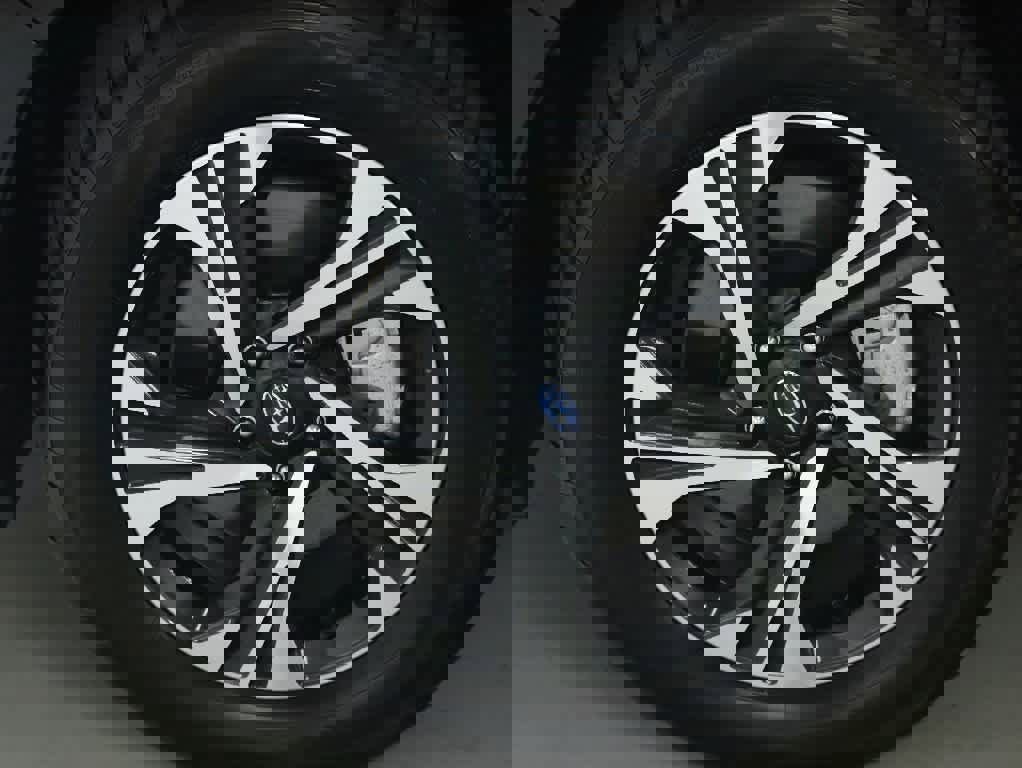 Used 2024 Subaru Crosstrek 2.0i Premium image 38