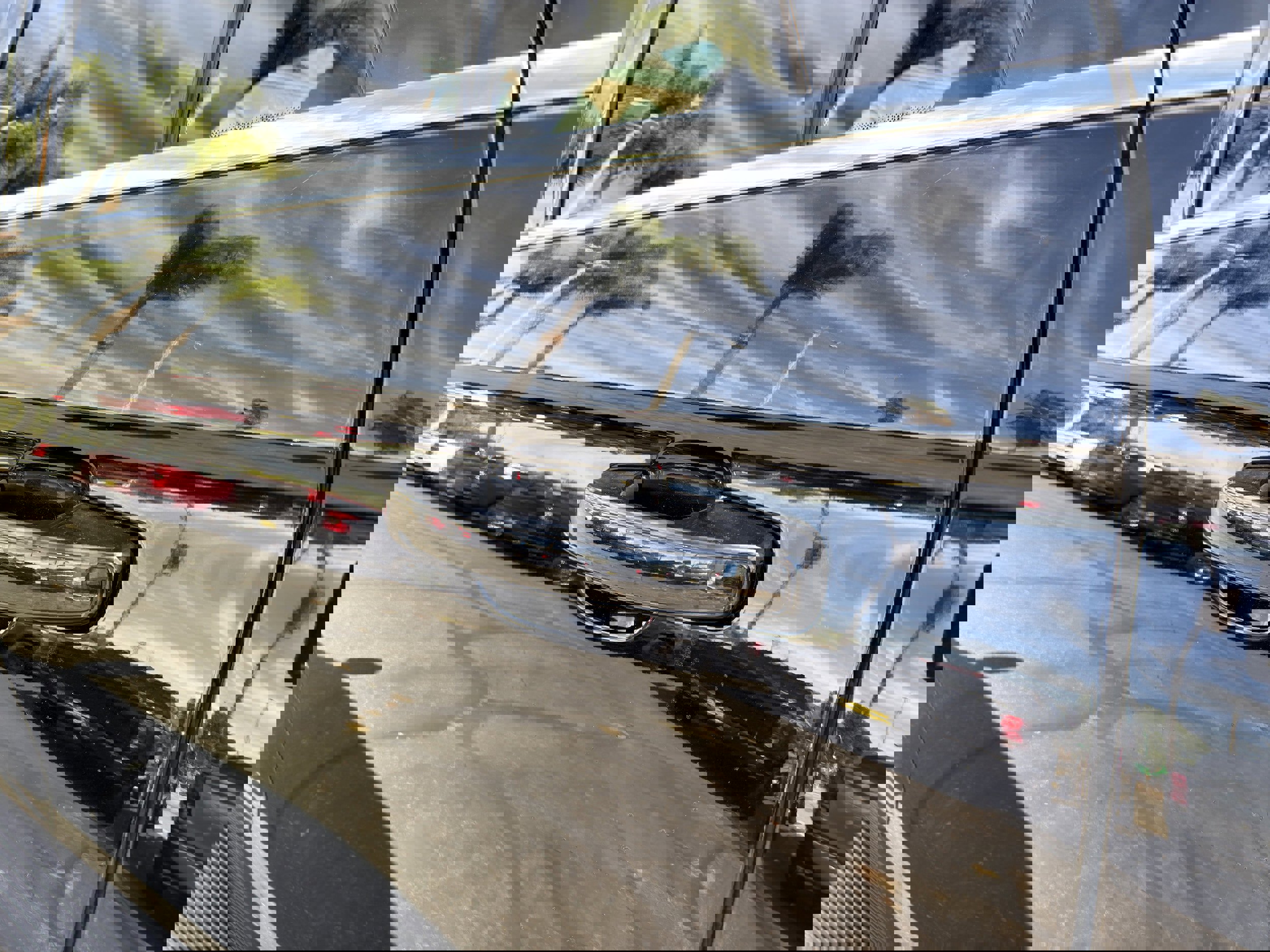 Used 2024 Ford Expedition XLT AWD/4WD image 38