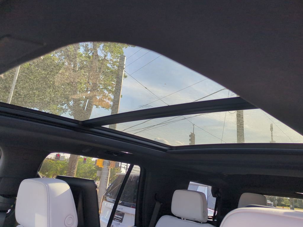 New 2025 Chevrolet Tahoe Premier image 19