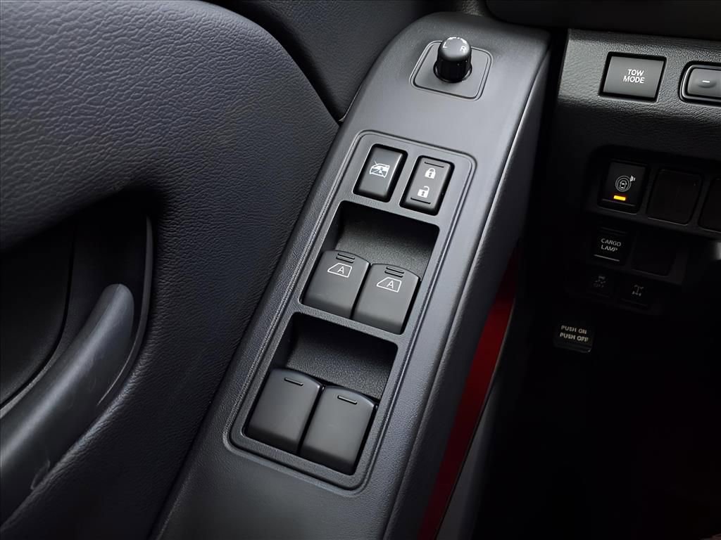 New 2026 Nissan Frontier PRO-4X w/ Pro-4x Convenience Package image 16