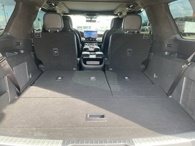 Used 2023 Lincoln Navigator Black Label AWD/4WD image 36