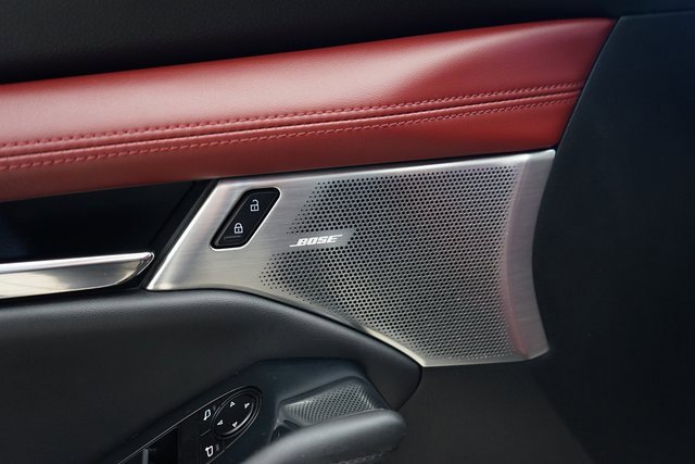 Used 2020 MAZDA MAZDA3 Hatchback w/ Premium Package image 24