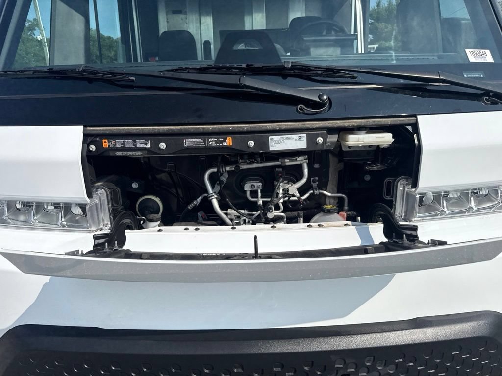 Used 2024 Chevrolet Brightdrop 600 w/ Commercial Equipment Package AWD/4WD image 15