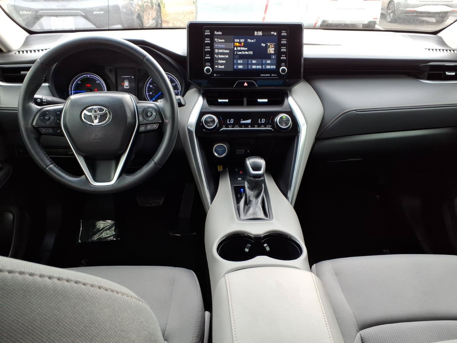 Certified 2021 Toyota Venza LE w/ Carpet Mat Package (TMS) AWD/4WD image 11