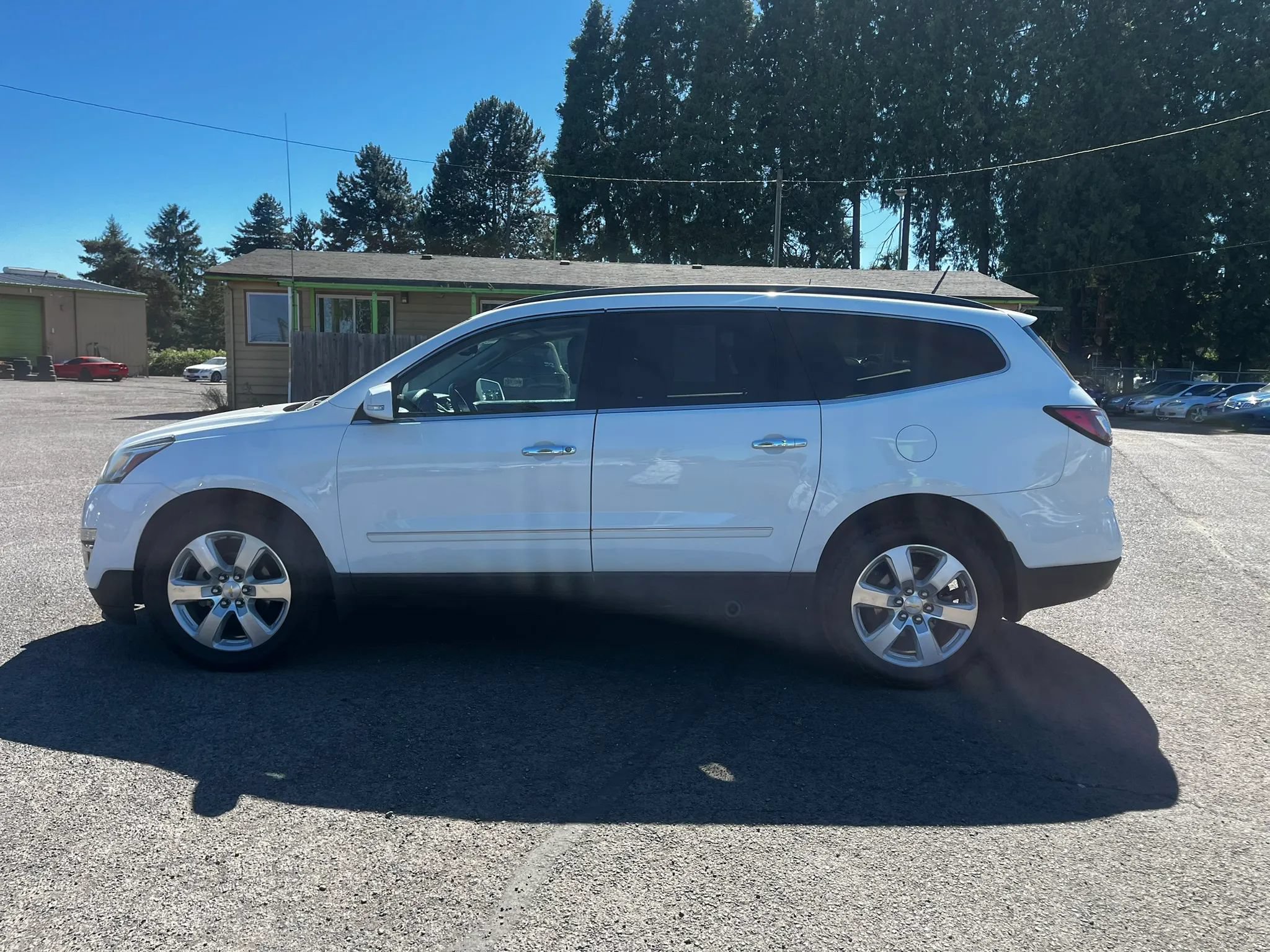 Used 2016 Chevrolet Traverse LTZ AWD/4WD image 6
