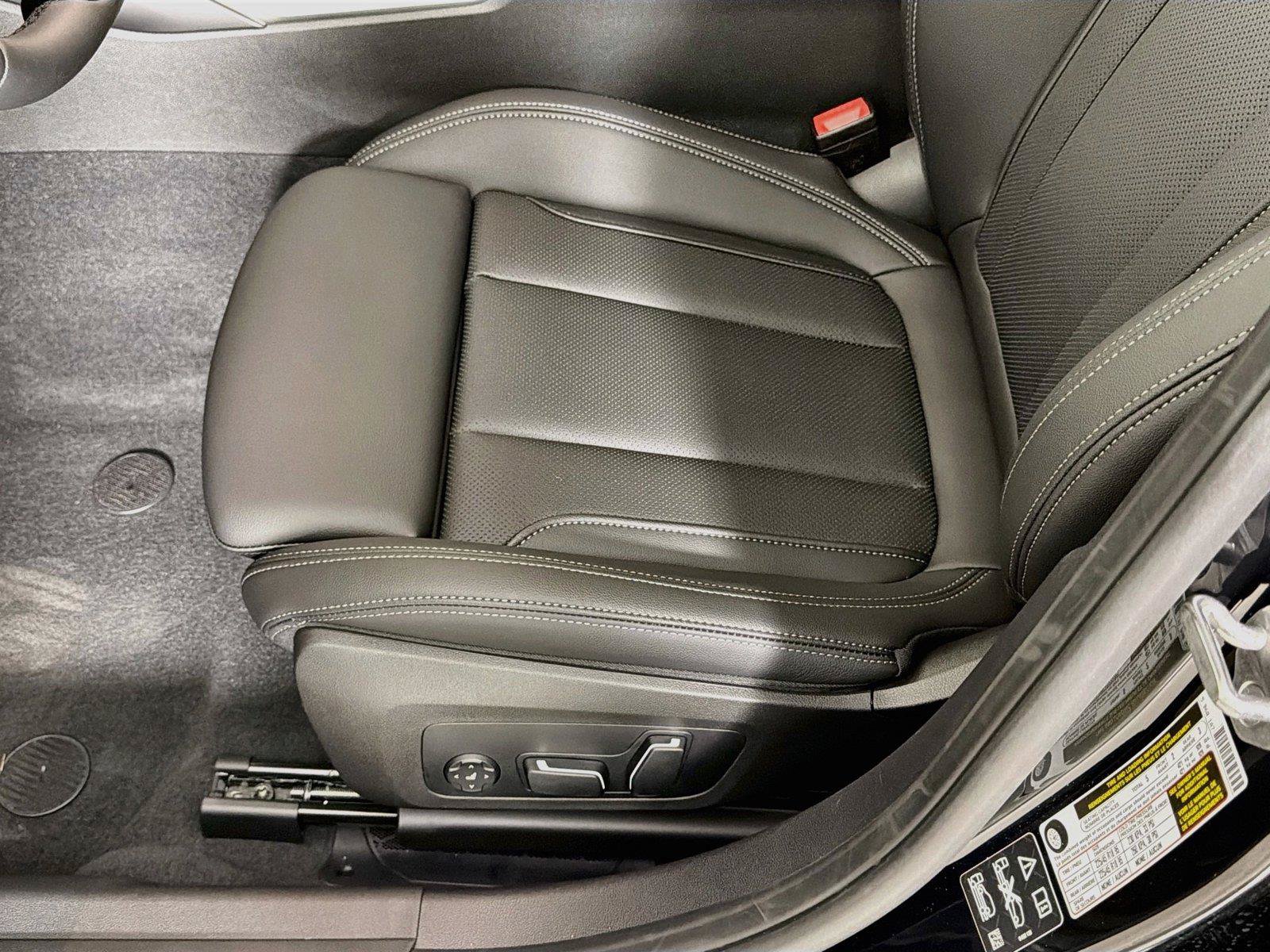 New 2026 BMW 330i xDrive Sedan w/ Premium Package AWD/4WD image 19