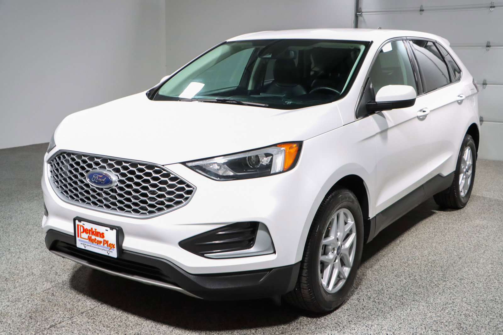 Used 2023 Ford Edge SEL image 30
