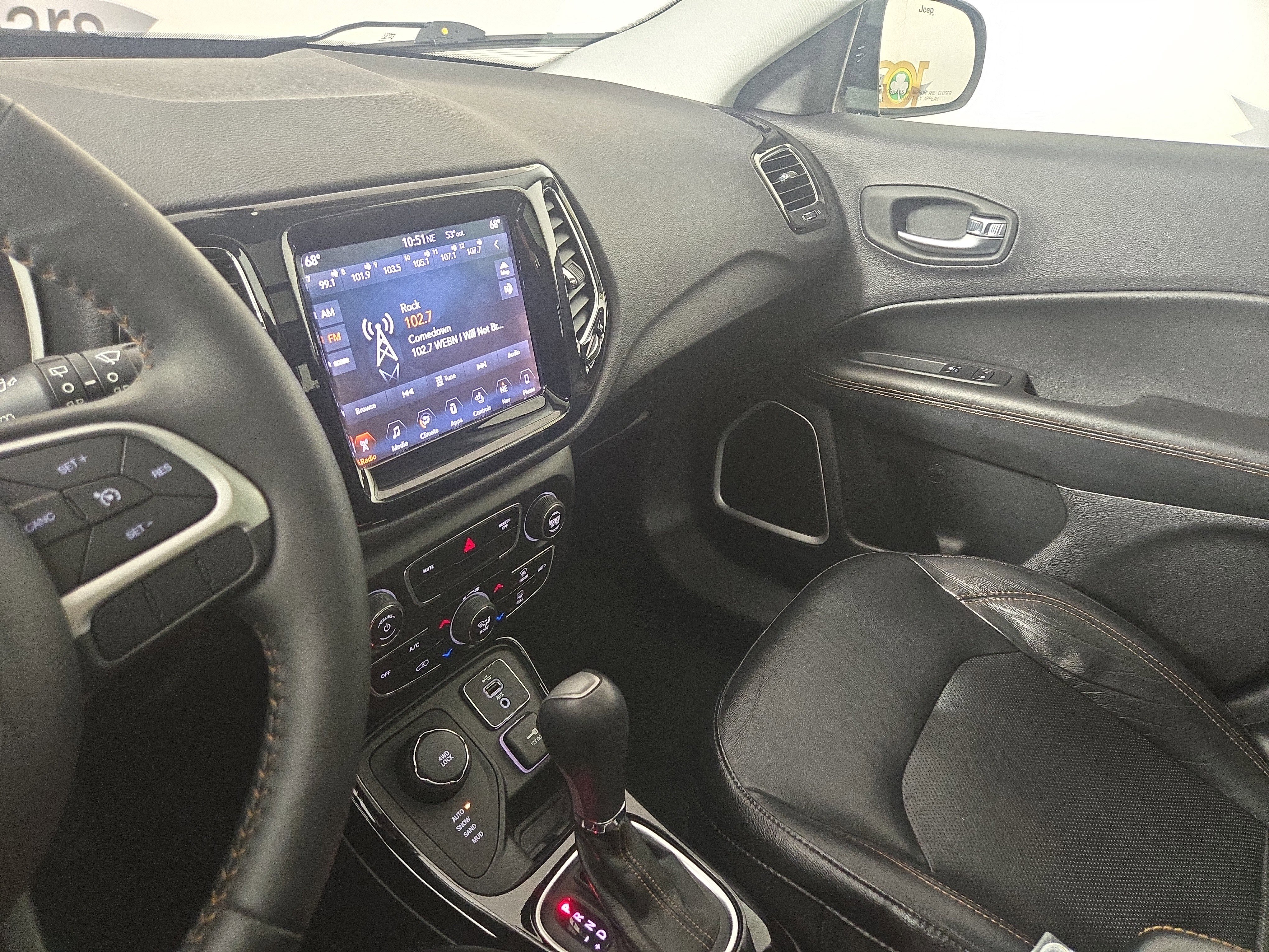 Used 2018 Jeep Compass Limited w/ Navigation Group image 25