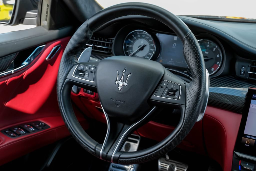 Used 2022 Maserati Quattroporte Trofeo RWD image 12