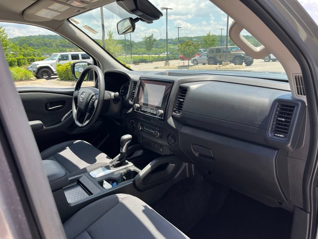 Used 2024 Nissan Frontier S AWD/4WD image 29