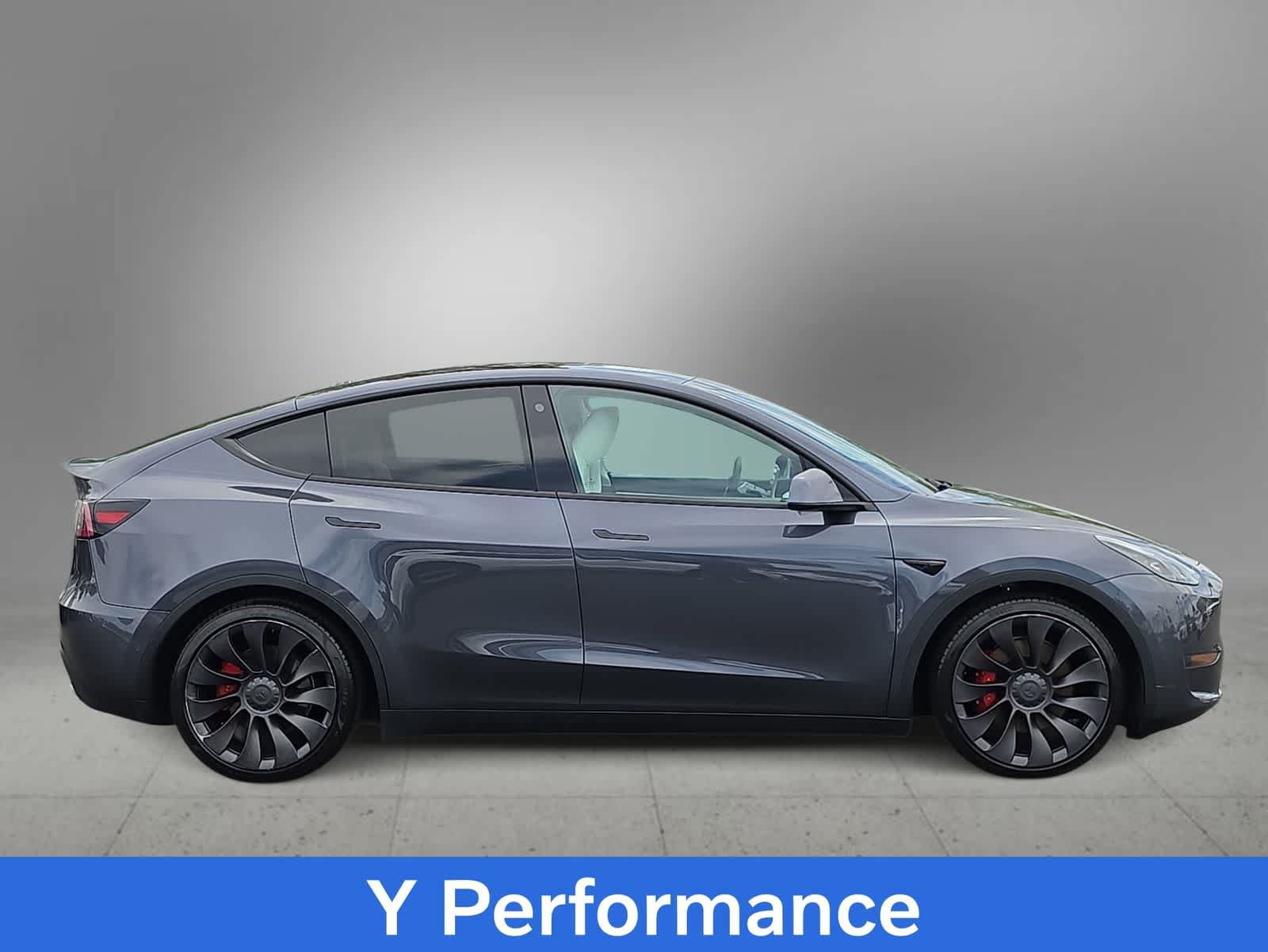 Used 2022 Tesla Model Y Performance AWD/4WD image 9