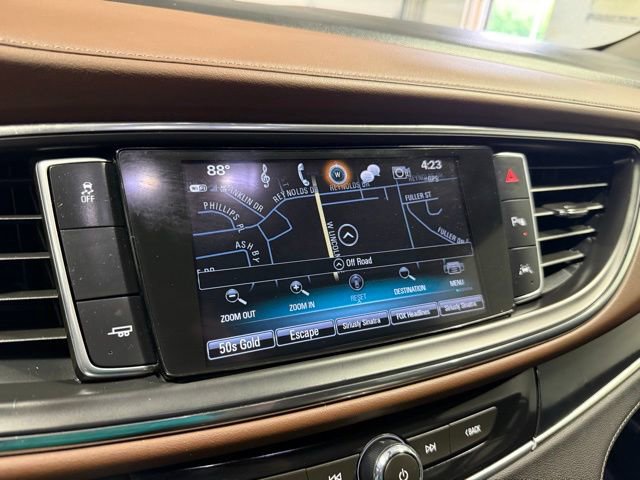 Used 2018 Buick Enclave Avenir w/ Avenir Technology Package FWD image 22