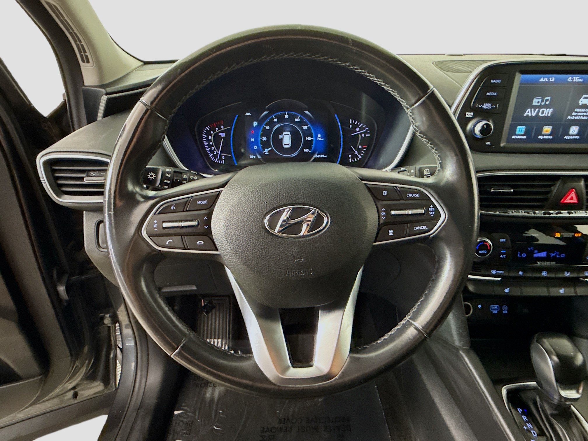 Used 2020 Hyundai Santa Fe SEL w/ Convenience Package FWD image 13