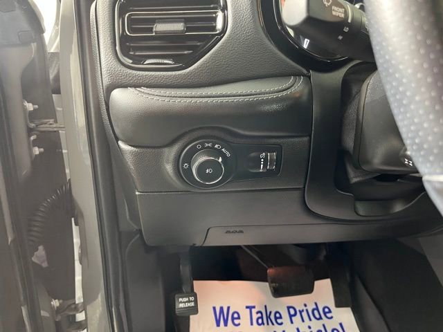 Used 2022 Dodge Durango GT image 19