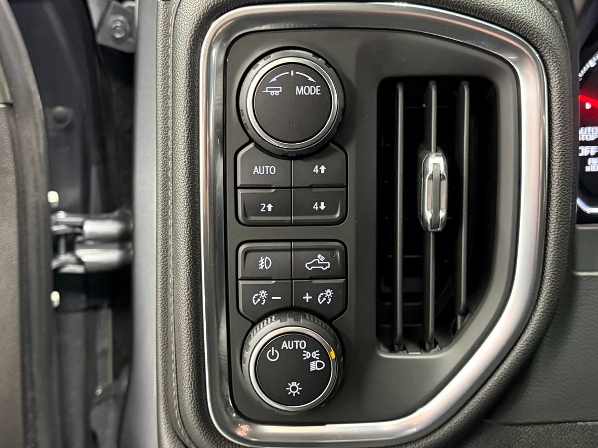 Used 2021 Chevrolet Silverado 1500 RST AWD/4WD image 21