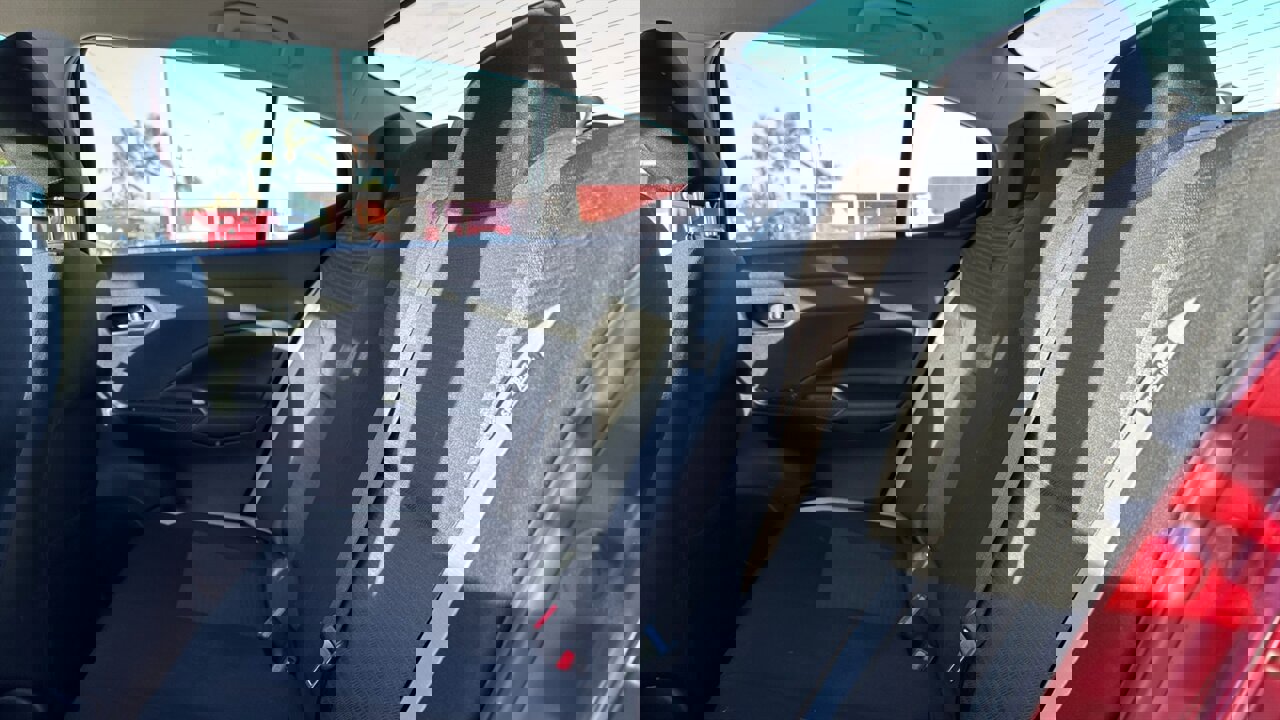 Used 2020 Nissan Versa SV image 14